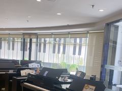 -柏斯音乐艺术中心·钢琴·吉他(上音店)