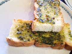 餐前蒜香法包-PIZZA BIANCA(万象城店)