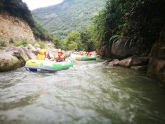 -雅鲁激流探险漂流