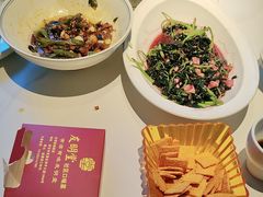 -友明堂.小桃园煨汤(滨江时代walk店)