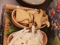 -季季山·云南野生菌火锅(上海首店)