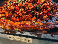-江边城外烤全鱼(世茂广场店)