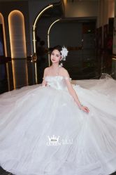 点击看大图 -艾拉·女王婚纱礼服馆