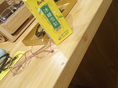 -肆兮眼镜·蔡司·徕卡战略合作店(大坪店)