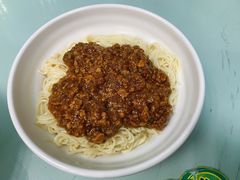 炸酱拌面-食惠里小笼包面馆(越秀店)