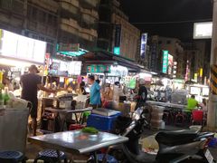 -六合夜市