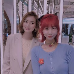 点击看大图 -BULB STUDIO 巴柏明星发型工作室