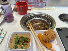 -龍歌自助小火锅(市南金茂湾店)