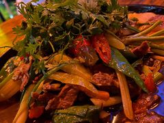 -拾光音乐餐酒吧(告庄星光夜市店)