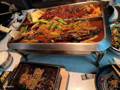 -鸣记脆皮烤鱼(岐山路店)