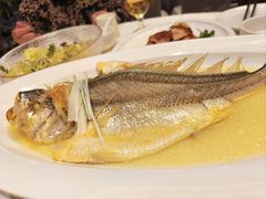 -万龙洲海鲜(大兴绿地缤纷城店)