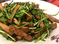 -吴记酱骨炖菜馆(西大直街店)