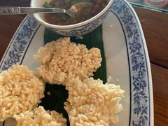 -卷心菜和避孕套餐厅(Pattaya)