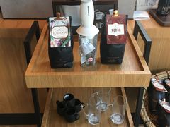 零售区-星巴克(杭州嘉里中心4F店)