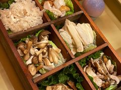 -芸鲜季·云南野生菌餐厅· 云南风物味研社(闵行店)