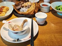 杭州叫花鸡-杭百味·大众精选杭帮菜(西湖音乐喷泉店)