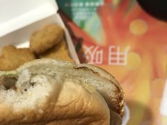 -麦当劳(中唱大厦店)