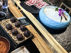 -鹿鸣山草本茶香火锅(园西路店)