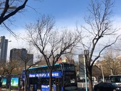 -拿渡麻辣香锅(世茂广场·工三店)