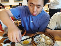 -馋三尺蟹粉小笼(人民广场店)