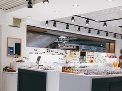 -宏宇眼镜蔡司依视路折扣店(兆佳眼镜城店)