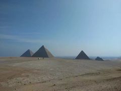 -吉萨金字塔群