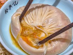 -裕兴记•蟹黄面馆(人民广场店)