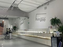 -Jumphai室内蹦极运动