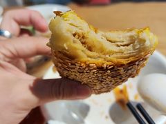 萝卜丝鲜肉烧饼-刘鸿盛(罍街店)