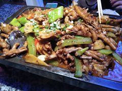 -蛙舍·炭烧牛蛙(东百中心店)