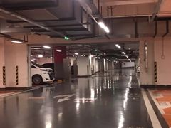 -恒隆广场·停车场