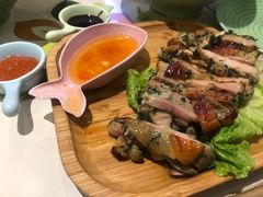 -越弥越南传统美食馆