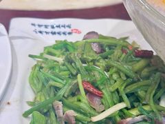 -蔼若春.传承三十年云南菜(金碧公园店)