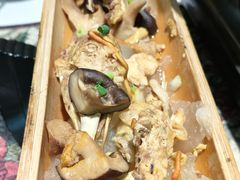 -刘姐啤酒鱼民族演艺餐厅(西街总店)