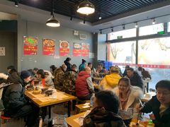 大堂-范贤光鸡公煲(平乐园总店)