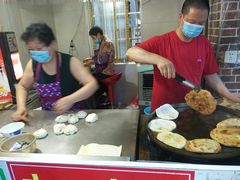 -安工大饼庞家肉饼