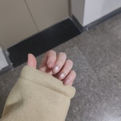 -晨·艺美甲美睫