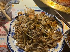 -哥老官重庆美蛙鱼头(日月光店)