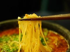 牛肉饵丝-浩海火燒雲傣家菜(静安芮欧店)