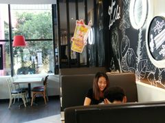 -必胜客(武汉欢乐谷店)