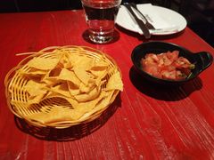 -Pistolera Mexican Cantina女枪手墨西哥餐厅(碧云路店)