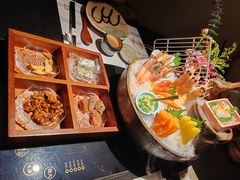 -花潮料理艺食馆(成都万象城店)