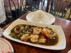 -Dang restaurant (patong phuket)