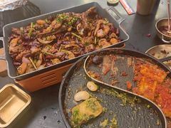 -何师烧烤Pro ·江湖川菜·小龙虾·精酿(太古里旗舰店)