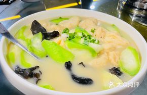 Braised Fish Dumplings with Fragrant Loofah