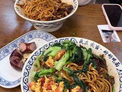 -梅溪·小伙子干挑面(安吉总店)