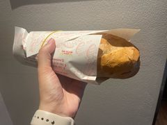 -Bánh Mì Huynh Hoa