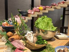 -山川小町·极番烧肉(新地假日广场店)