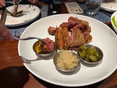 -MONICH牛排融合餐厅(和义大道购物中心店)