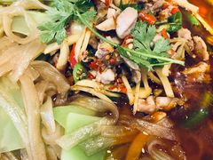 -兔行天下-鸿鹤鲜锅兔(中海国际店)